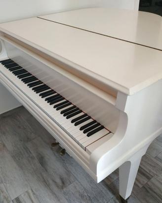 Pianoforte  a coda bianco