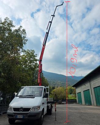 Mercedes Sprinter  416 cdi con Gru Fassi