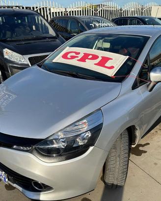 RENAULT Clio 1.2 75CV GPL 5 porte Wave