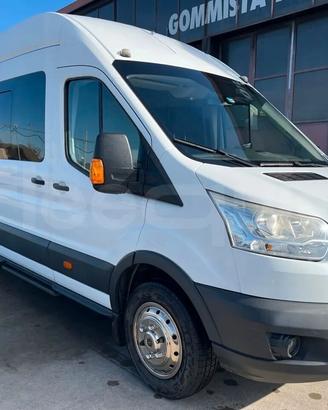 Ford Transit minibus