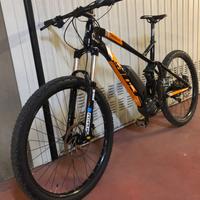 EMTB WILIER pedalata assistita.