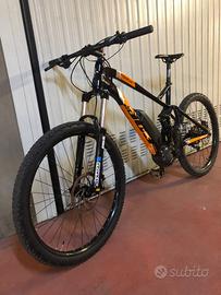 EMTB WILIER pedalata assistita.