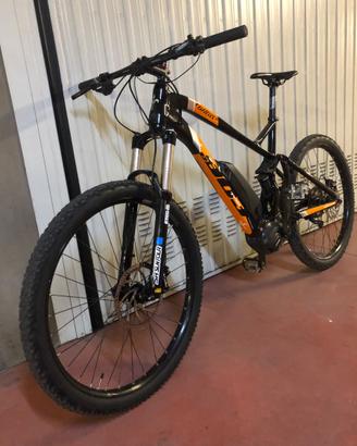 EMTB WILIER pedalata assistita.