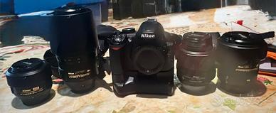 Reflex Nikon D3100+Accessori