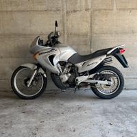 Honda transalp 650