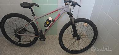 Mountain Bike bicicletta 