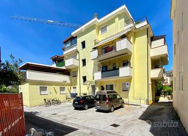 MULTILOCALE A SAN BENEDETTO DEL TRONTO