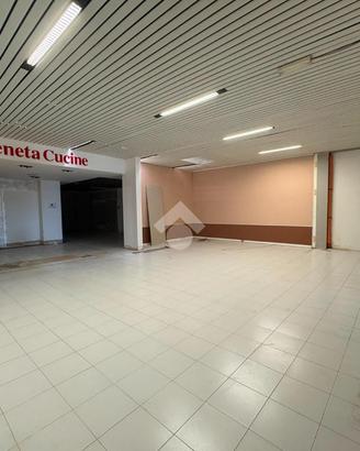 CAPANNONE A BELLARIA-IGEA MARINA