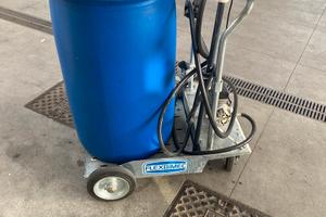 Erogatore ADblue o gasolio con contalitri