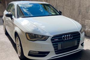 AUDI A3 SPORTBAG 1.6TDI DIESEL 110cv-acc.permuta