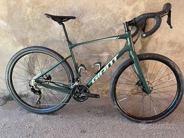 V.PERMUTE Gravel Giant Revolt taglia L Grx 2x11