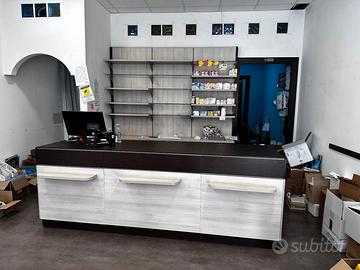 🛋️✨ Arredamento per attività commerciale