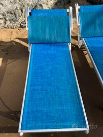 Lettini e ombrelloni da spiaggia