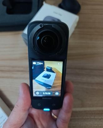 fotocamera insta 360 x3