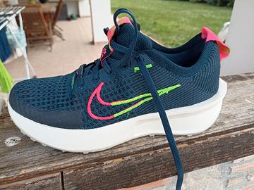Nike interact run 36