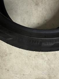 Pirelli powergy  225/40 R18