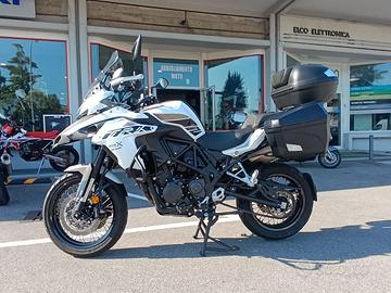 BENELLI TRK 502 X TRK 502 X