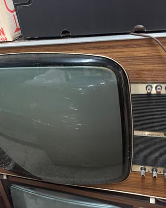 Televisore MEGA Transistor vintage