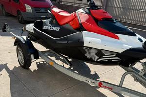 Moto d'acqua Seadoo spark trixx 2025
