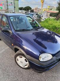 Opel Corsa, usata.