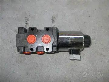 Deviatore oleodinamico 6 vie 80 litri 12VDC 1/2"