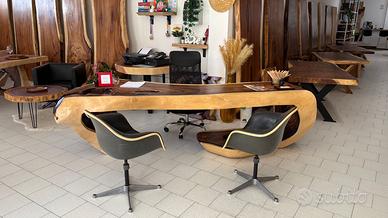 Tavolo da Tronco Unico in Legno Massello di Acacia