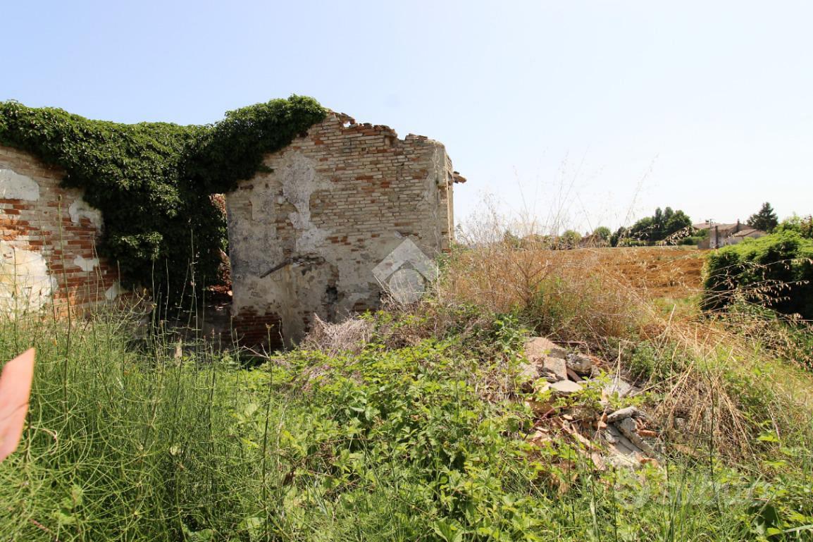 TER. RESIDENZIALE A GATTEO - Vista 4