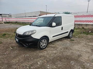 Fiat Doblo 3 Posti Modello nuovo 