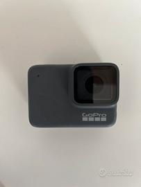 GOPRO HERO 7 SILVER + accessori