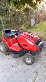 trattorino tagliaerba 