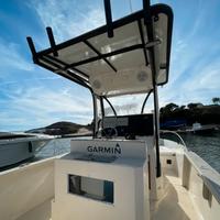 Barca open america da pesca robalo 2320