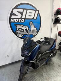 Yamaha X-Max 400