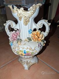 Vaso in ceramica fatto a mano stile Capodimonte