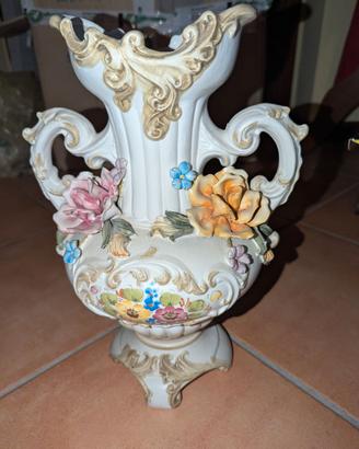 Vaso in ceramica fatto a mano stile Capodimonte