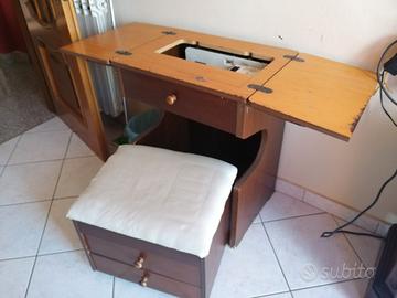 Macchina da cucire Pfaff Hobbymatic con mobile 