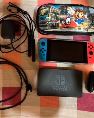 Nintendo Switch V2 Completa e altro