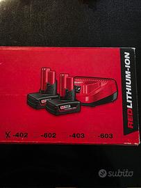 kit caricabatterie e batterie Milwaukee 