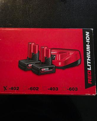kit caricabatterie e batterie Milwaukee 