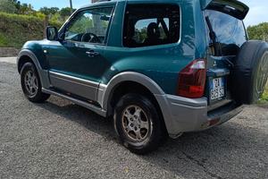 Mitsubishi Pajero 3.2
