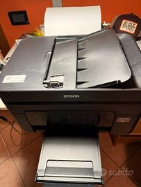 Stampante/ fotocopiatrice epson.