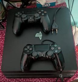 PS4 pro 1Tb+ 2 controller + 6 Giochi