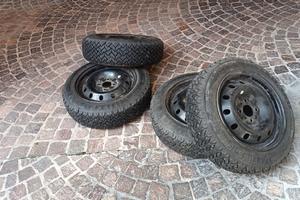 gomme chiodate 