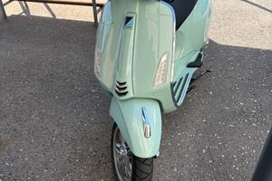Vespa 125 aprile 2025 2000 km €3950