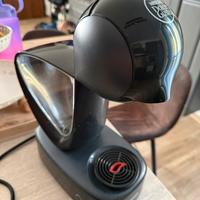 Macchina caffè Nescafé Dolce Gusto