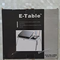 Tavolino pieghevole per letto o divano