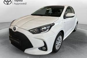 Toyota Yaris Hybrid Active MY22
