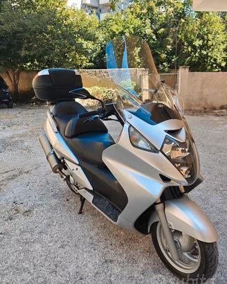 Honda Silver Wing 600