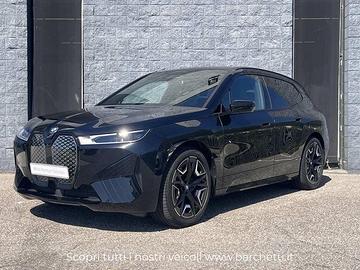 BMW iX xdrive40 pacchetto sportivo