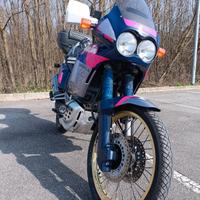 HONDA AFRICA TWIN 750