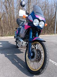 HONDA AFRICA TWIN 750